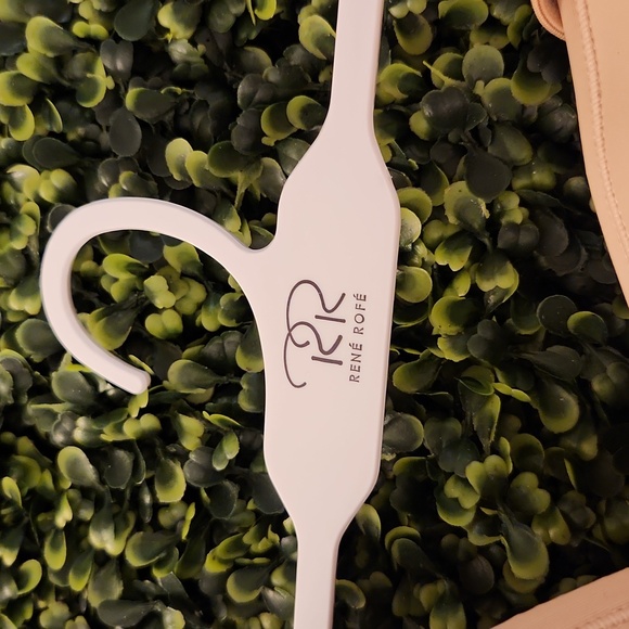 36DD RENE ROFE BRA - Picture 3 of 3